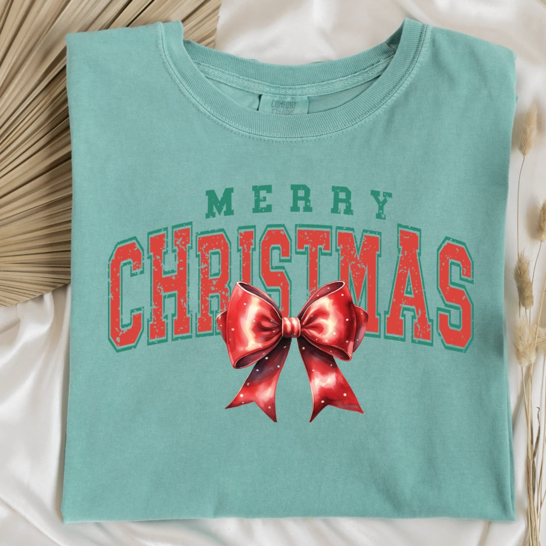 Merry Christmas With Red Bow Graphic Tee