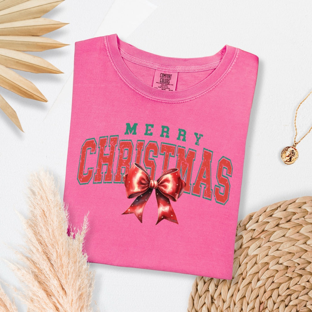 Merry Christmas With Red Bow Graphic Tee